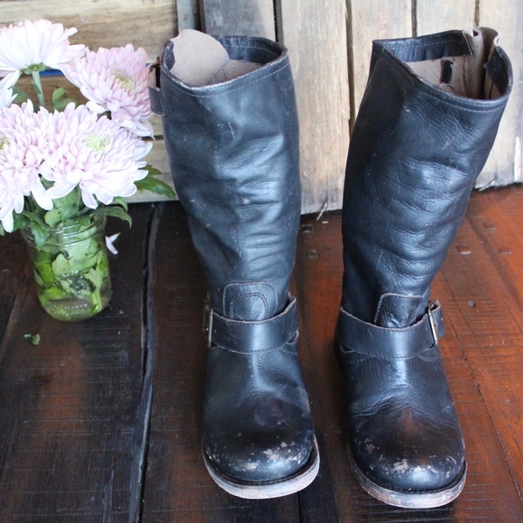 Freebird by Steven Shoes - Last pair on Sale! Size 6 FREEBIRD-CROSBY BOOT